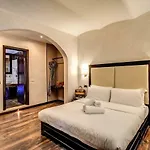 Boutique Relais Barozzi & Πανσιόν 4*