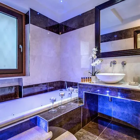 Boutique Relais Barozzi & Konukevi